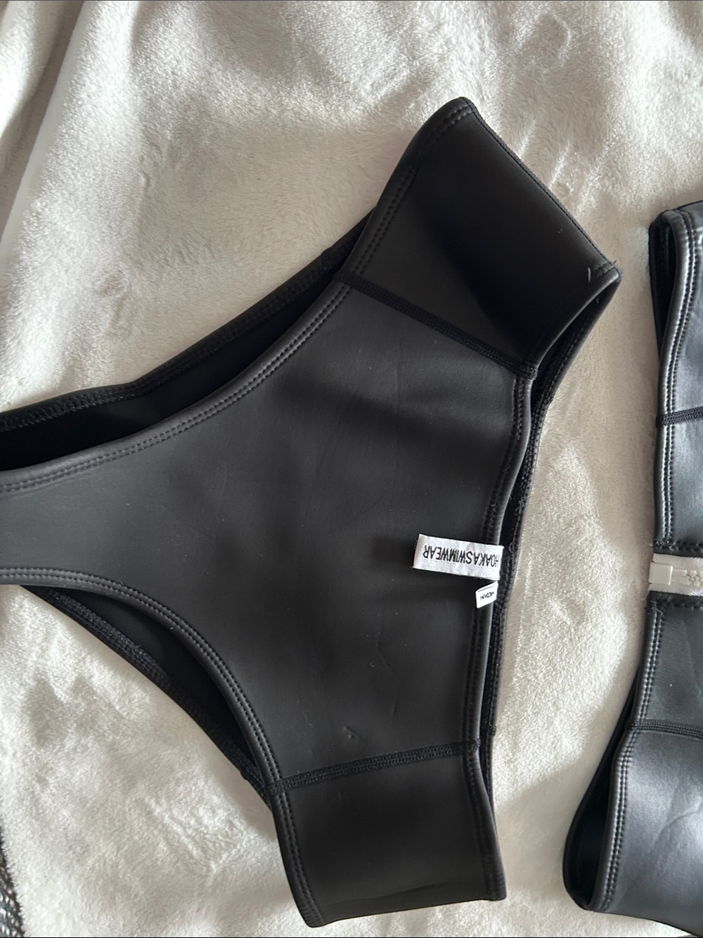 Hoaka Black Top with White Front Zip and button - swimming suits - Picture 3 of 8